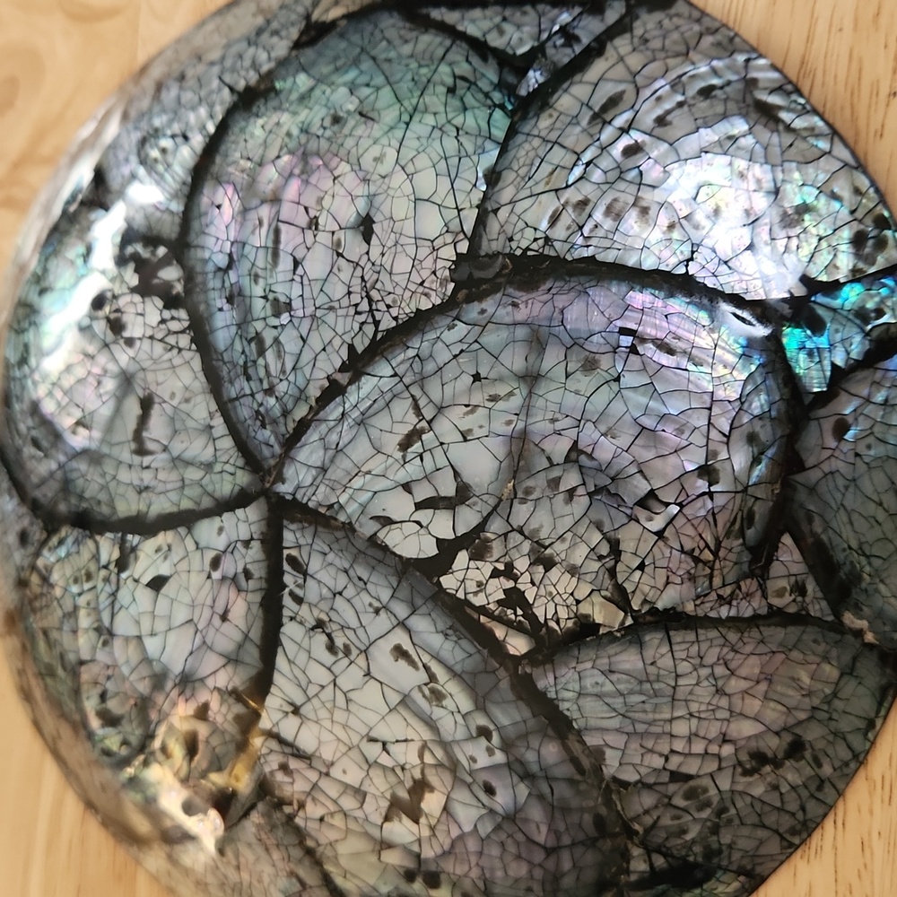 Abalone Iridescent Shell Pattern Bowls Set Of 3 - Picture 5 of 8